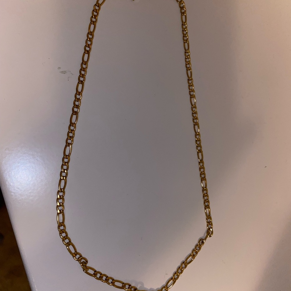 gold chain necklace